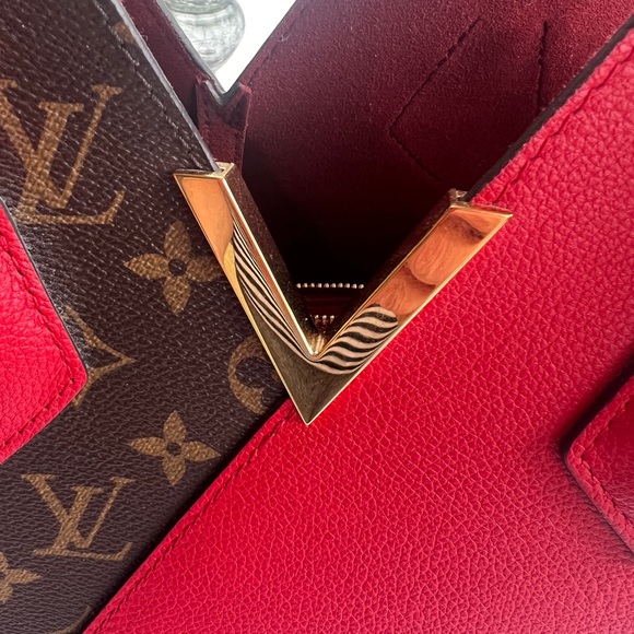 Louis Vuitton kimono red canvas tote bag - Picture 3 of 12